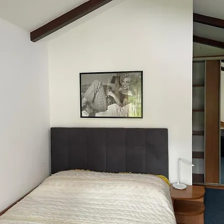 Barbara And Konukevi 3*