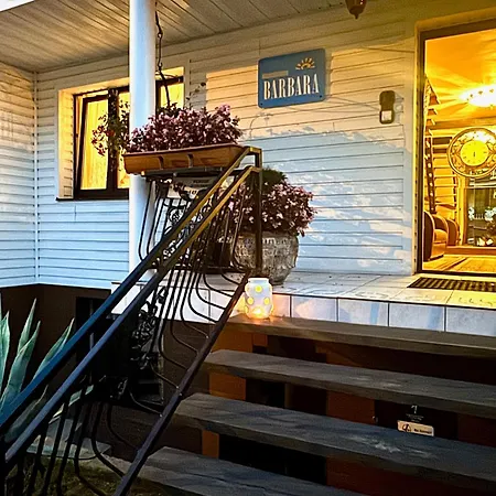 Konukevi Barbara And