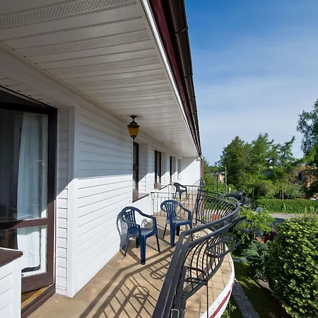 Barbara And Konukevi