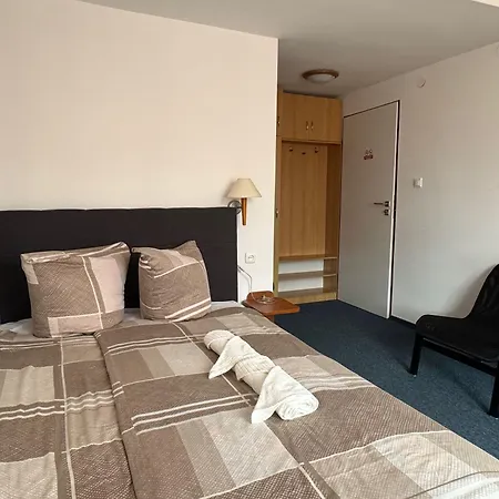 Barbara And Jastrzębia Góra