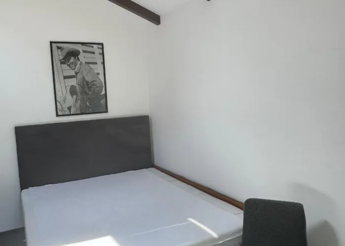 Barbara And Jastrzębia Góra